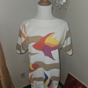 Anne Klein short sleeved fish knit top/sweater medium